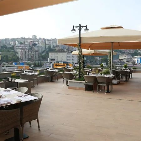 Cay-der فندق 2*